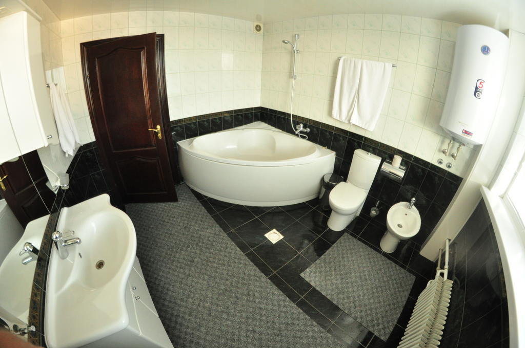 Tourist Hotel Harkov Szoba fotó