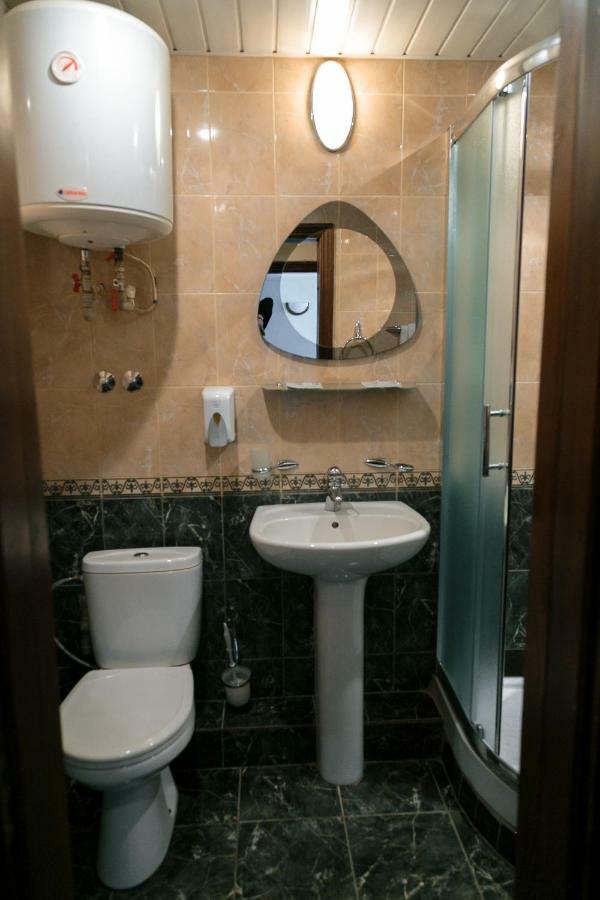 Tourist Hotel Harkov Kültér fotó