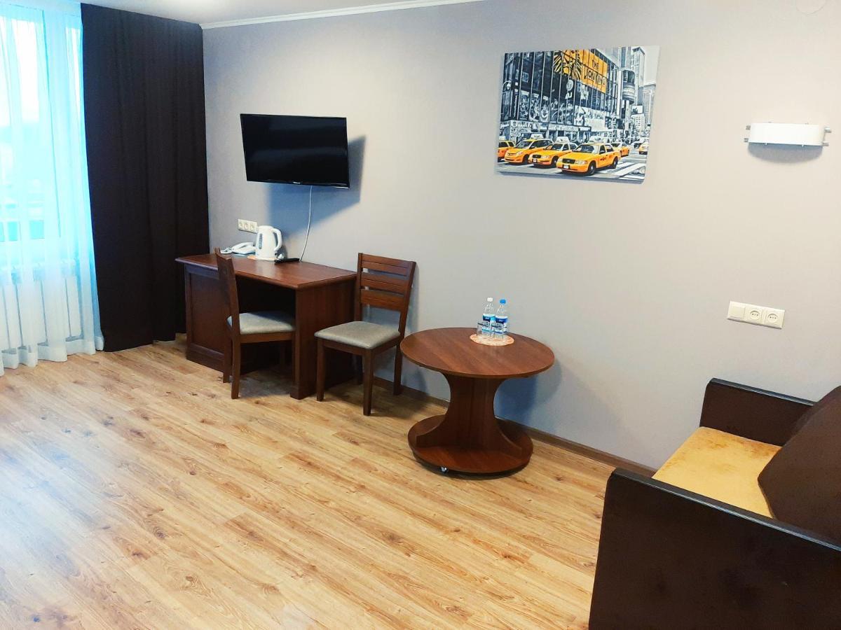 Tourist Hotel Harkov Kültér fotó