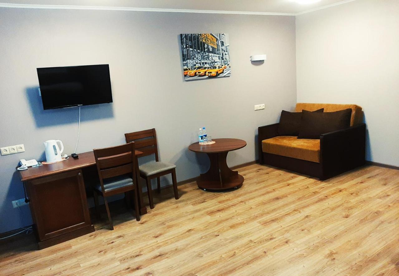 Tourist Hotel Harkov Kültér fotó