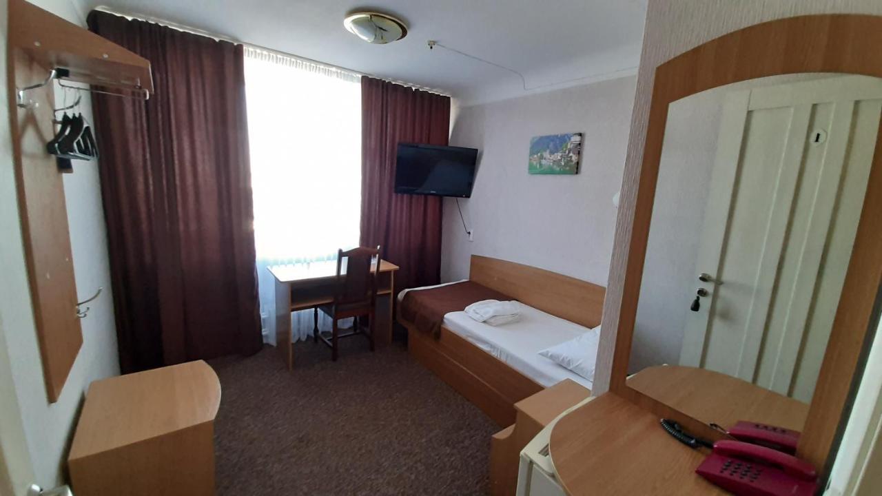 Tourist Hotel Harkov Kültér fotó