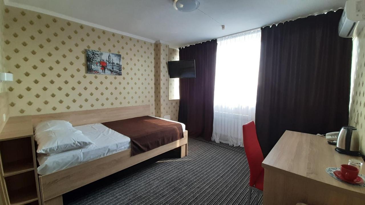 Tourist Hotel Harkov Kültér fotó