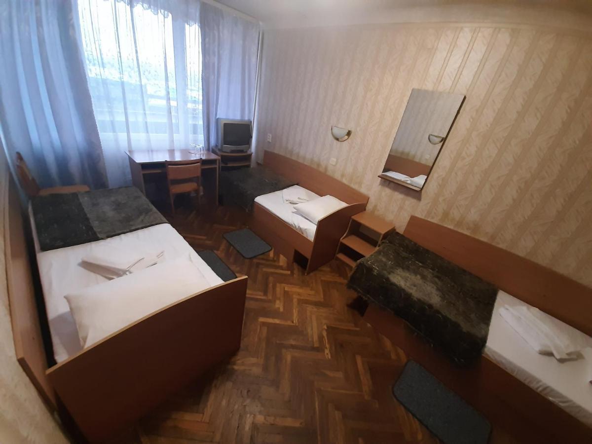 Tourist Hotel Harkov Kültér fotó